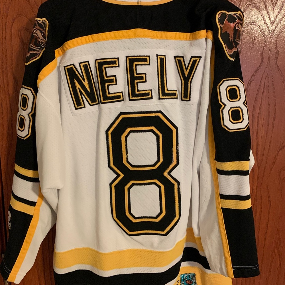 Vintage Boston Bruins Jersey #8 Cam Neely NHL White Men’s L *Read Description*